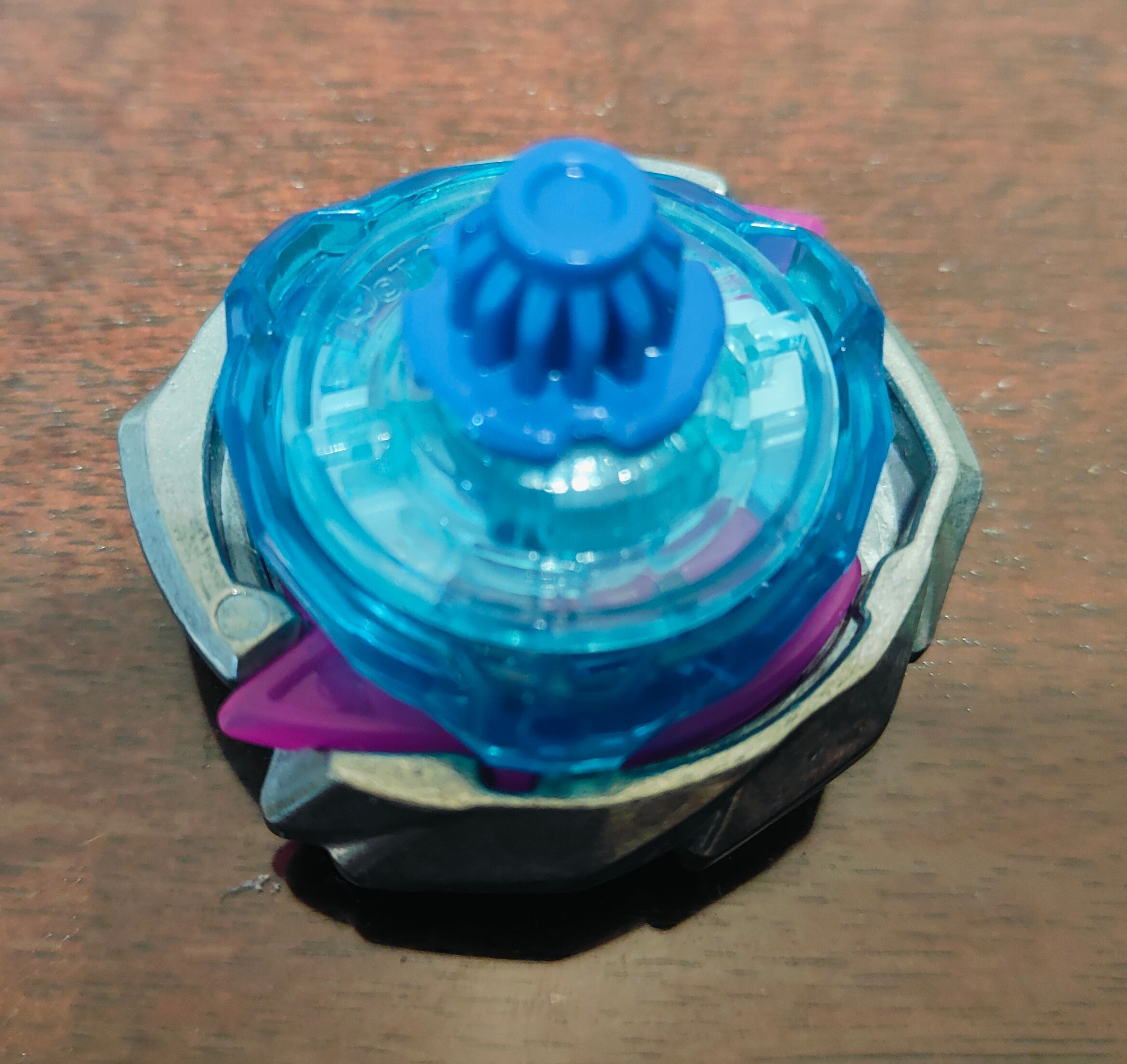 Hasbro BEYBLADE X (Shark Scale) Scale Shark 3-60UF (BRAND NEW NEVER USED)